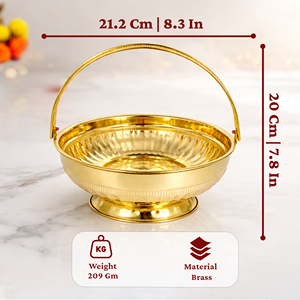 Bol en laiton artisanal avec poignée, pour offrandes florales et de Pooja Prasadam, idéal pour la décoration de la maison et les cadeaux de fêtes - Product Image 2