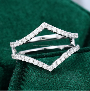 Anillo de boda Chevron corte redondo Moissanite diamante anillo de compromiso en forma de V banda de diamante anillo de apilamiento curvo para joyería de mujer - Product Image 2