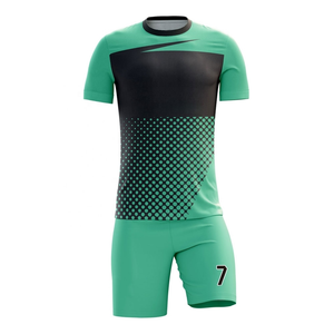 Nouvelles tenues de football personnalisées par sublimation pour équipes, design professionnel, 100% polyester respirant, séchage rapide, t-shirts à col en V - Product Image 2