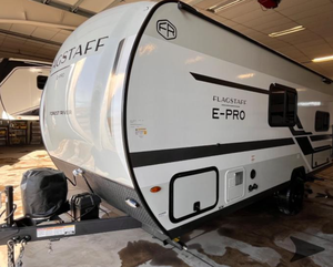 Autocaravanas Usadas a Precios Accesibles 2025 2024 Forest River Flagstaff E-Pro E17LE Remolques de Viaje Disponibles - Product Image 1