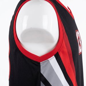 Ensemble de maillots de basket-ball personnalisés pour hommes, noir, rouge, blanc, en maille, sans manches, col en V, impression sublimée, numéro 13, coupe athlétique, toutes saisons - Product Image 4