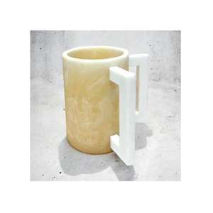 Carafe en résine faite à la main au design rétro, finition durable, pour thé, café et boissons, idéale pour les occasions festives, avec poignée - Product Image 3