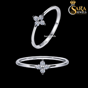 Anillo de compromiso de plata 925 con circonita cúbica en forma de flor, de alta demanda, para mujer, estilo clásico con engaste de puntas, en venta. - Product Image 4