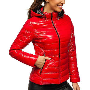 Veste matelassée rouge unie brillante pour femme, résistante à l'eau et au vent, prête à porter en extérieur - Product Image 2