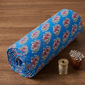 Tela de Algodón Premium con Estampado Floral Azul, Suave, Ligera y Transpirable para Confección de Kurtis y Vestidos - Product Image 6