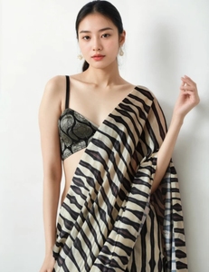Sari de Seda con Rayas Estilo Bollywood KV Listo para Usar (Beige, Negro) - Product Image 3