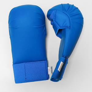 Gants de karaté et de taekwondo approuvés WKF, mitaines de sparring, logo personnalisé, unisexe, matériau PU de haute qualité, respectueux de l'environnement, vente en gros OEM - Product Image 4