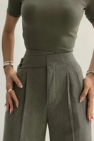 Pantalon tailleur à taille haute et jambes larges pour femme avec plis