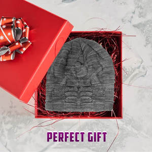 Gorro de Invierno Gris de Primera Calidad, Personalizable con Logotipo, Gorro de Punto Jacquard Cómodo y Personalizable - Product Image 3