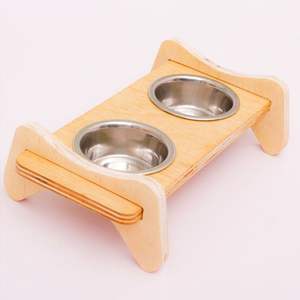 Gamelle en bois écologique pour chien – Produit promotionnel pour solutions d'alimentation éco-responsables - Product Image 3