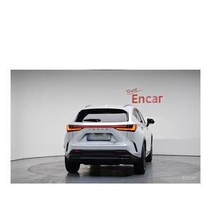 Lexus NX Premium 2024 con Cámara Trasera, Asientos de Cuero, Volante a la Izquierda - 16,964 km, Modelo 2024/11 - Product Image 3