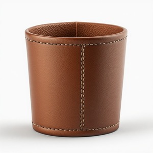 Mini-jardinière en cuir texturé de qualité supérieure, conçue pour les intérieurs modernes, avec un aspect élégant et une fonctionnalité décorative - Product Image 1