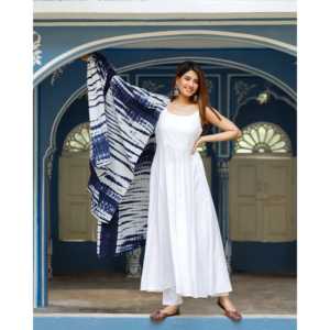 Conjunto de Traje de Satén Blanco de Verano, Talla XS - Product Image 2