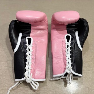 Set Profesional de Boxeo para Sparring con Logotipo Personalizado, Equipo de Entrenamiento de Muñeca con Cordones de Cuero Vacuno de Alta Calidad - Product Image 4