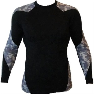 Camiseta de compresión para hombre, para gimnasio, fitness, de secado rápido, ropa deportiva para entrenamiento, correr y estilo de vida activo. - Product Image 4