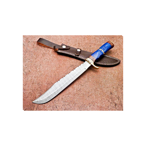 Cuchillo de Caza PAK ENTERPRISES de Acero de Damasco de Grado Industrial Premium, Mango de Resina Azul, Funda de Cuero, Supervivencia al Aire Libre - Product Image 3