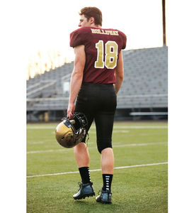 Chaussettes de football antidérapantes personnalisées de haute qualité pour hommes, chaussettes athlétiques tricotées avec logo en noir, bleu et blanc pour la saison d'automne - Product Image 4