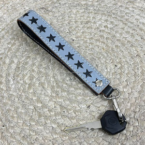 March Expo Design Hand Tooled Cowhide Leather Lanyard Stylish Wrist Keychain with Star Pattern Perfect for Daily Use - Product Image 4