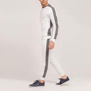 Wholesale Cheap Price Lightweight Sweat Suit Set <b>Wind</b> <b>Breaker</b> Men Sweatsuits New Arrival Design Men Sweatsuits OEM Service - Product Image 5