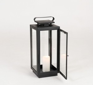 Art Empire Exports – Nouvelle Lanterne Carrée Moderne en Fer Noir avec Panneaux en Verre, Faite à la Main, Décoration d'Intérieur pour Halloween et Anniversaire - Product Image 1