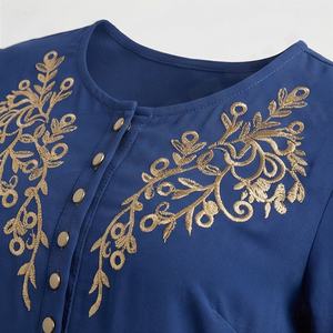 Abaya moderne à ouverture frontale, nouveau design, ensemble 2 pièces avec hijab, robe de prière musulmane pour femme, couleur personnalisable - Product Image 4