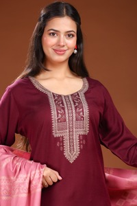 Pink Wool Winter <b>Wedding</b> Party Embroidered Dupattas <b>Shawl</b> Set Indian Pakistani Traditional Women's Outfit - Product Image 4