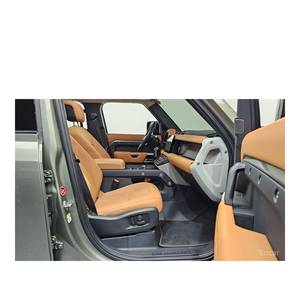 Land Rover Defender 110 D300 HSE 2023/11, 64,100 km, Diésel, Automático, Volante a la Izquierda, con Cámara Trasera - Product Image 3