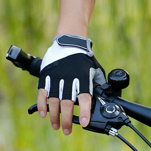 Gants de moto en fibre de carbone avec logo personnalisé, vente chaude, produit de gros de haute qualité pour activités estivales en extérieur, look sportif - Product Image 2