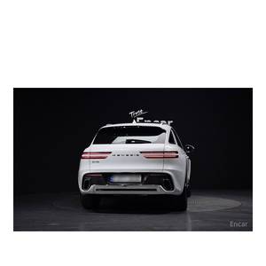 Genesis GV70 2.5T 2024, Gasolina, 2WD, con Caja de Cambios Automática, Asientos de Cuero, Cámara Trasera - 31,408 km - Product Image 3