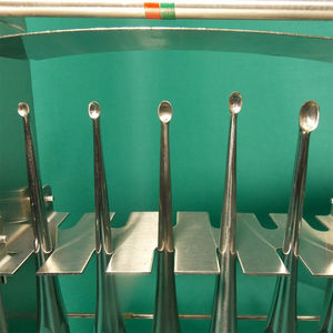 ชุดเครื่องมือขูดกระดูกบรุนโบน คิวเร็ต แบบช้อนกลมคม 17 ซม. ด้ามเหล็ก แกนตรง ถ้วยรูปไข่ เครื่องมือกระดูกสำหรับศัลยกรรมกระดูก โดย Grip Surgical - Product Image 2