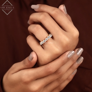 Anillo de Eternidad de Diamantes con Corte Corazón de Lujo, Oro Amarillo, Engaste de Garras, Anillo de Boda para Mujer, Regalo de Joyería Nupcial para Aniversario - Product Image 6