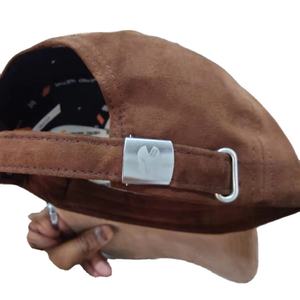 Casquettes de baseball pour hommes et femmes, en coton 100%, 5 panneaux, structurées, bicolores, ajustables, avec logo brodé 3D personnalisé, vente en gros - Product Image 6