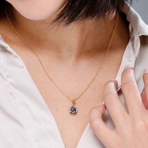 Collar con Colgante Minimalista de Oro Sólido de 14k con Forma de Infinito Trenzado, con Zafiro Azul Natural de Corte Redondo, Cadena con Eslabones - Product Image 6