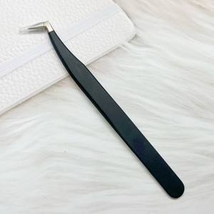 Pince à épiler pour cils RMI Silver Shin Tip 45 degrés en acier inoxydable durable 10 mm avec différentes couleurs revêtuées de poudre et poignée unie - Product Image 5