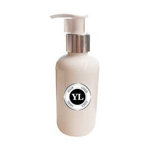 Gel Douche OEM/ODM à l'Extrait d'Aloe Vera et Niacinamide pour un Nettoyage en Profondeur, une Peau Lisse et Hydratée, Parfum Floral pour Tous Types de Peau - Product Image 1