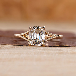 Bague solitaire en diamant de laboratoire taille ancienne, sur mesure, or 18 carats, IGI VVS OMC, bijoux de fiançailles en diamant créé en laboratoire - Product Image 1