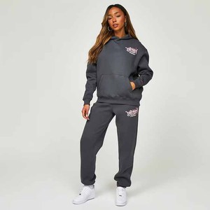 Ensemble survêtement molletonné épais personnalisé OEM pour homme : sweat à capuche oversize imprimé et délavé à l'acide avec pantalon de jogging – Vente en gros - Product Image 1