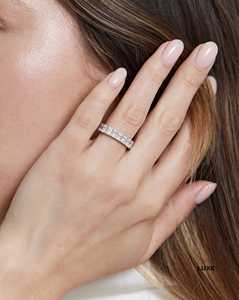 แหวนแต่งงานเพชรทรงเรเดียนท์คัทสุดหรู 5 กะรัต ฝังแบบหนามเตย ทองคำแท้ 14k 18k รับรองโดย IGI ความกว้าง 4.5 มม. วงแหวนแบบเต็มวง - Product Image 2