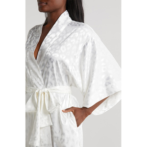 Vente en gros d'usine, robe en soie 100%, longues robes en soie pour femmes, robe en satin grande taille pour femmes, vêtements de nuit sexy de qualité - Product Image 2