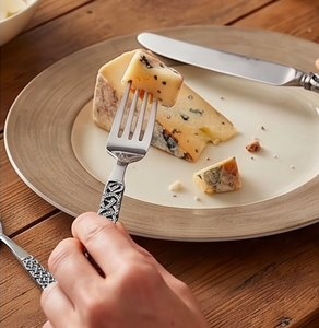 Ensemble de couverts en acier inoxydable avec poignée de style croisé pour la maison, la cuisine, le restaurant, la table à manger et l'usage quotidien - Product Image 6