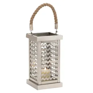 Porte-bougie décoratif en fer fait main, fournisseur d'usine OEM ODM pour les marques internationales de décoration intérieure, lanterne en bambou moderne - Product Image 1