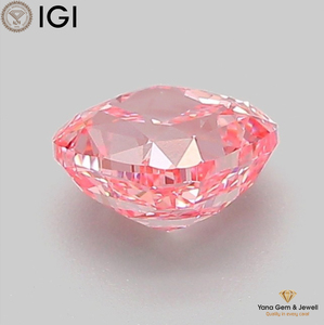 เพชรทรงสี่เหลี่ยมขนาด 1.00 กะรัต แบบ CVD Lab Grown ได้รับการรับรองจาก IGI ความสะอาดระดับ VVS2 สีชมพูสดใส เหมาะสำหรับแหวนหรือจี้ - Product Image 4