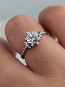 Authentic Moissanite 1CT Princess Cut Floral Cluster <b>Ring</b> For Unisex Original 925 Silver <b>Fine</b> Wedding Party Gift For Bride - Product Image 4
