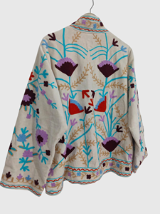 Veste à col mandarin brodée à la main avec des motifs floraux, manches longues, en coton, pour femmes, taille plus, style Prairie Chic, à porter au printemps - Product Image 4
