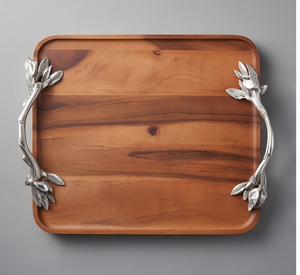 Plateau de service élégant en bois avec poignées en feuille d'argent, finition laquée, usage résidentiel, accessoire de table moderne - Product Image 1