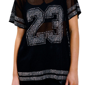 เสื้อเจอร์ซีย์อเมริกันฟุตบอลตาข่ายประดับคริสตัลสีแดงสุดฮิตสำหรับผู้หญิง พร้อมหมายเลขวิบวับแบบกำหนดเอง รับผลิตเสื้อผ้ากีฬาแฟชั่นแบรนด์ส่วนตัว - Product Image 6