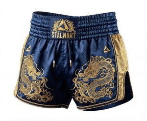 Shorts d'entraînement Muay Thai MMA Stalwart – Design Flamme Rouge, Or et Noir – Durables, Écologiques, Séchage Rapide, Protection Optimale, Personnalisables - Product Image 5