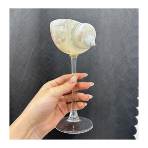 Copa de Vino Hecha a Mano con Conchas Naturales, Copa Decorativa con Tallo Dorado, Estilo Oceánico, Ligera, Arte Folclórico, Regalo para Mesa de Boda - Product Image 5