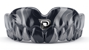 Protector Bucal de Silicona Suave DUMELA INTERNATIONAL Blanco/Negro, Colores Personalizables, Logotipo Protector para Boxeo y Artes Marciales Mixtas - Product Image 1