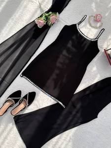 Conjunto de Diseño Atemporal Estilo Ícono de los 90, Elegante Ropa Étnica, Kurta de Georgette Sintética Completamente Cosida, Pantalón Corte Boot y Dupatta - Product Image 4
